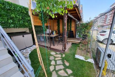 Apartament cu 3 camere decomandat, mobilat în Central