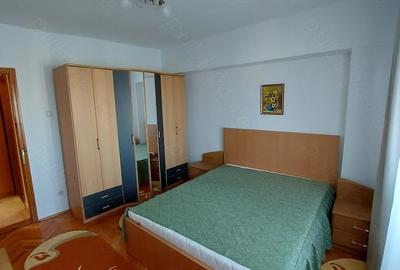 Apartament cu 3 camere decomandat în Complex Studențesc - 3