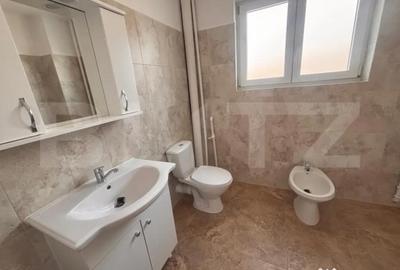 Spațiu comercial, de 320 mp, în Central - 10