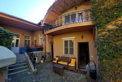 Casa 3 camere, utila, mobilata, zona Universitatii - 1