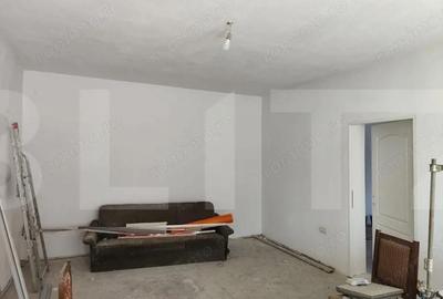 Casă cu 7 camere cu Teren 600 Mp în Bujac - 7