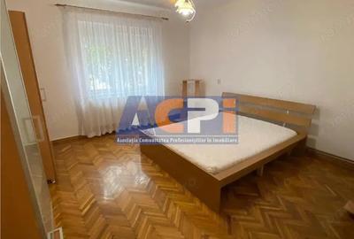 Inchiriez casa cu 2 apartamente, Gradiste - 10