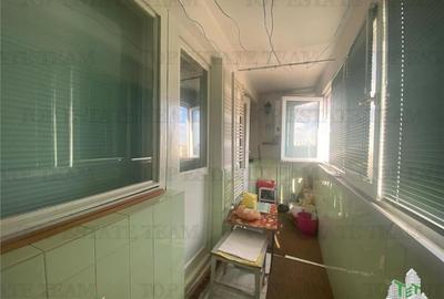 Apartament cu 3 camere decomandat în Abator - 6