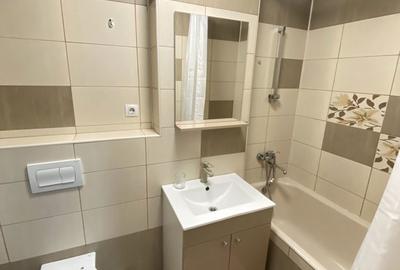 Garsonieră decomandată în Calarași 4 - 6