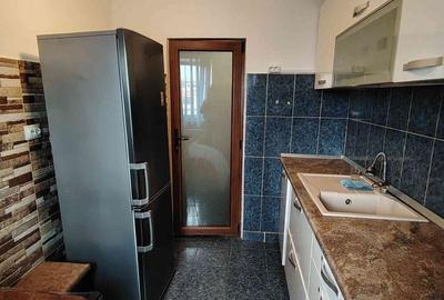 Apartament cu 2 camere semidecomandat în Micro 9 - 1