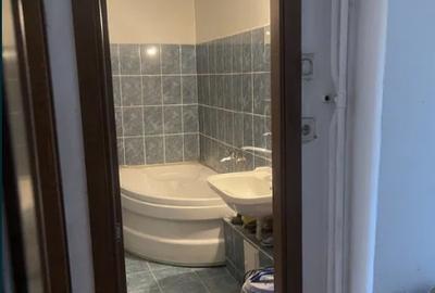 13 Septembrie,Parc Sebastian,bl.1988,et.4/8,DECOMANDAT,Amenajat,Liber - 4