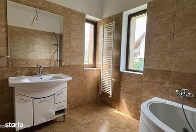 Casă cu 4 camere în Tamași - 19