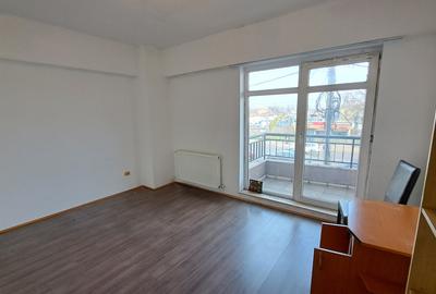 APARTAMENT 3 CAMERE - SUPRAFATA GENEROASA - 33