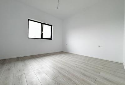 Casa individuala 4 camere,648mp teren,93mp utili, asfalt -Mosnita Noua - 8