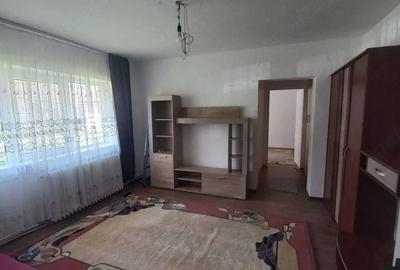 Apartament cu 2 camere semidecomandat în Central - 1