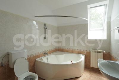 Vila cu piscina privata si 6 dormitoare | British School - 15