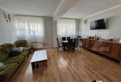 Casă cu 7 camere cu Teren 583 Mp în Păulești - 5