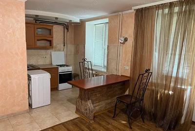 Apartament cu 2 camere decomandat în Giurgiului - 2