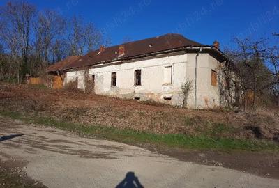 Casă cu 10 camere în Zgribești - 4