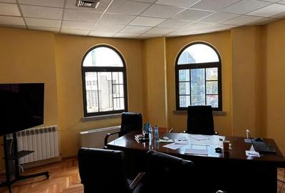 Spațiu comercial, de 1,800 mp, în Ultracentral - 1