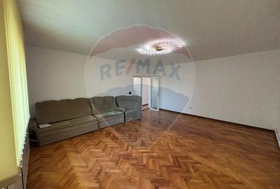 Spatiu Generos de Inchiriat - Ideal pentru Birouri, Clinica sau Cresa! - 3