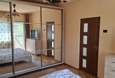 Casă cu 4 camere cu Teren 120 Mp în 1 Mai - 3