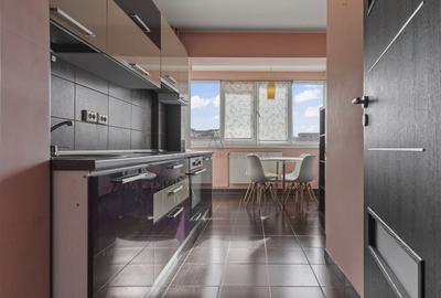 2 Camere Titulescu | Bloc 1978 | Decomandat | Comision 0 - 9