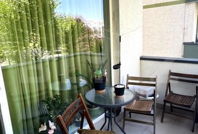 Apartament de vanzare, cu 2 camere, 51 mp, zona Tractorul-Complex Top City