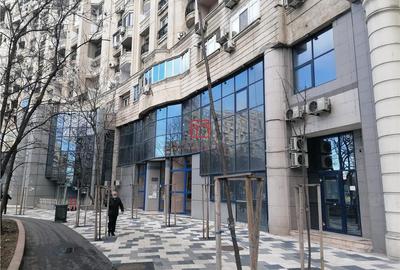 Spațiu comercial, de 1,600 mp, în Unirii - 1
