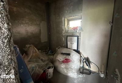 Casă cu 10 camere cu Teren 525 Mp în Central - 4