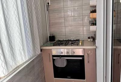 Apartament cu 2 camere semidecomandat, mobilat în 1 Mai - 4