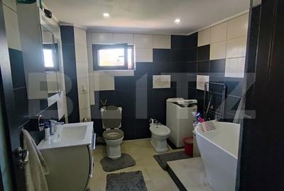 Casă cu 5 camere cu Teren 530 Mp în Holboca - 9