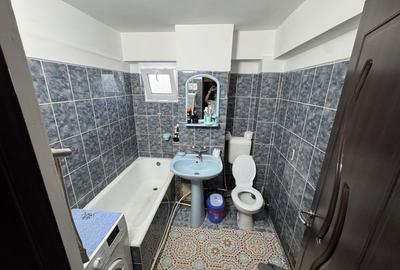 Apartament cu 2 camere decomandat în Brădești