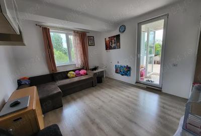 Apartament cu 3 camere decomandat în Central - 3