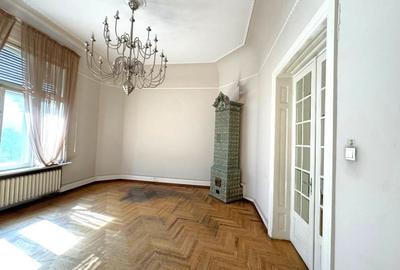 Casă cu 7 camere cu Canalizare în Dacia - 7