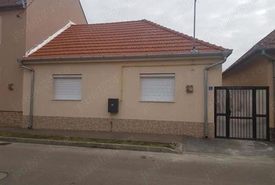 Casa cu 3 dormitoare de inchiriat in zona Iosia(strada Zarandului) - 12