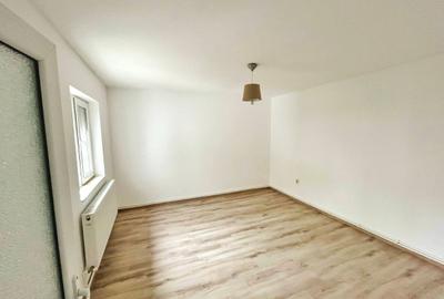 Casă cu 3 camere cu Teren 170 Mp în Central - 3