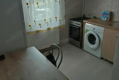 Garsonieră decomandată în Central - 4