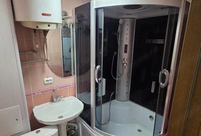 Garsonieră decomandată în Buziașului - 2