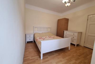 Garsonieră decomandată în Calea Călărașilor