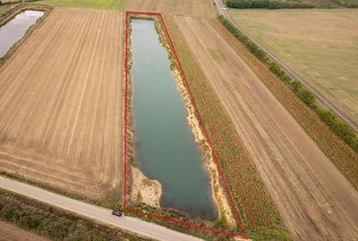 Teren intravilan de 15800 mp, în Santăul Mare - 2