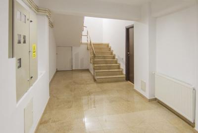 Casă individuală cu 12 camere cu Teren 200 Mp în P-ța Victoriei - 5