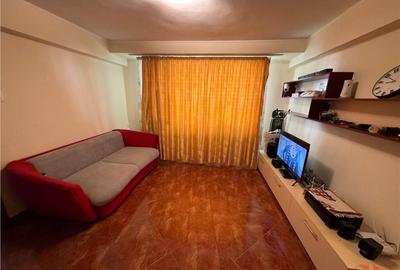 Apartament 2 camere, parter , zona Liceul Economic , 49mp - 4