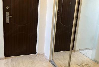 Garsonieră decomandată în Vitan - 9