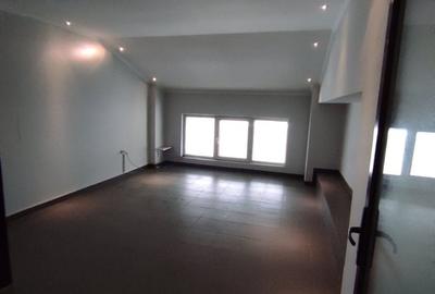 Spatiu de birouri 32 mp. Comision 0% - 3