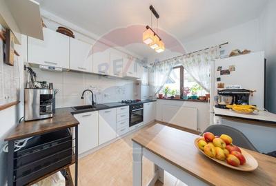 Apartament cu 2 camere decomandat, mobilat în Sânpetru - 4