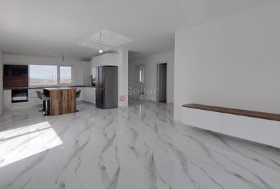 Casă individuală cu 3 camere cu Canalizare în Sânpetru - 3