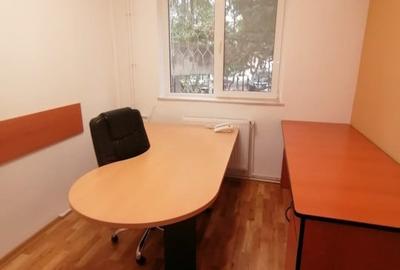 Cazino - Hotel Palace, spatiu ideal birouri, 90 mp., 5 camere. - 12