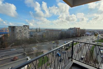 Apartament cu 2 camere decomandate, bloc nou, vedere panoramica catre port - 9