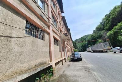 Spațiu comercial, de 1,857 mp, în Central - 2