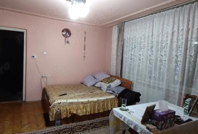 Apartament de vanzare - 2