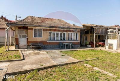 Casă cu 4 camere în Central - 4