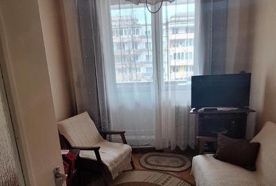 Apartament cu 3 camere decomandat în Central - 2