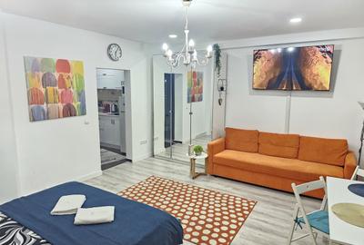 Garsonieră decomandată în Central - 7