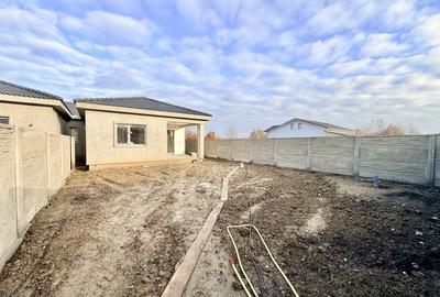 Duplex despartit prin camera tehnica - 81 mp - Mosnita Noua - 3